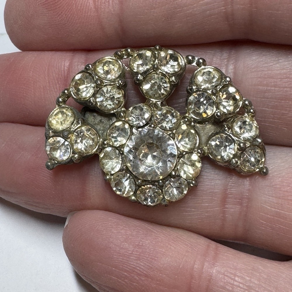Clear Rhinestones Brooch Pin Vintage MCM Silver Tone Prong‎ Set Art Deco